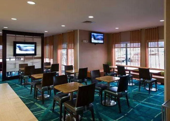 Springhill By Marriott Chicago 3*